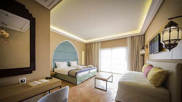 Double Room, Room Hopper