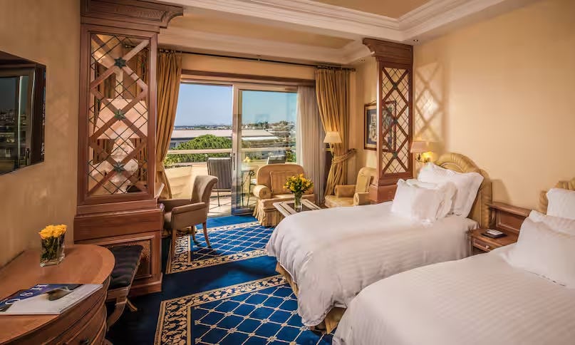 rome-cavalieri-a-waldorf-astoria-hotel-italy-2-twin-bed-imperial-room_13343