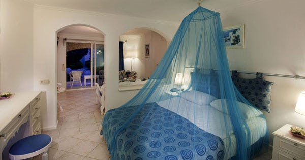 royal-asarlik-beach-hotel-and-spa-relax-family-room-01_11228