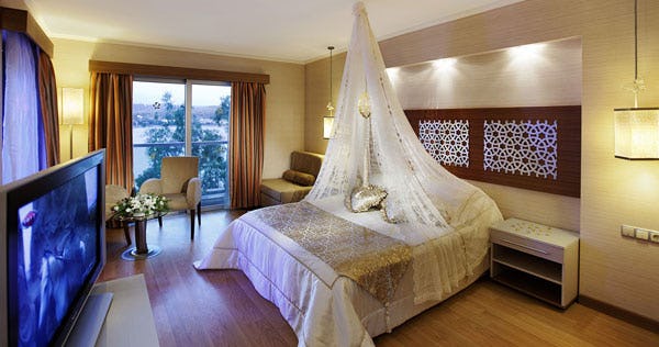 royal-asarlik-beach-hotel-and-spa-standard-room_11228