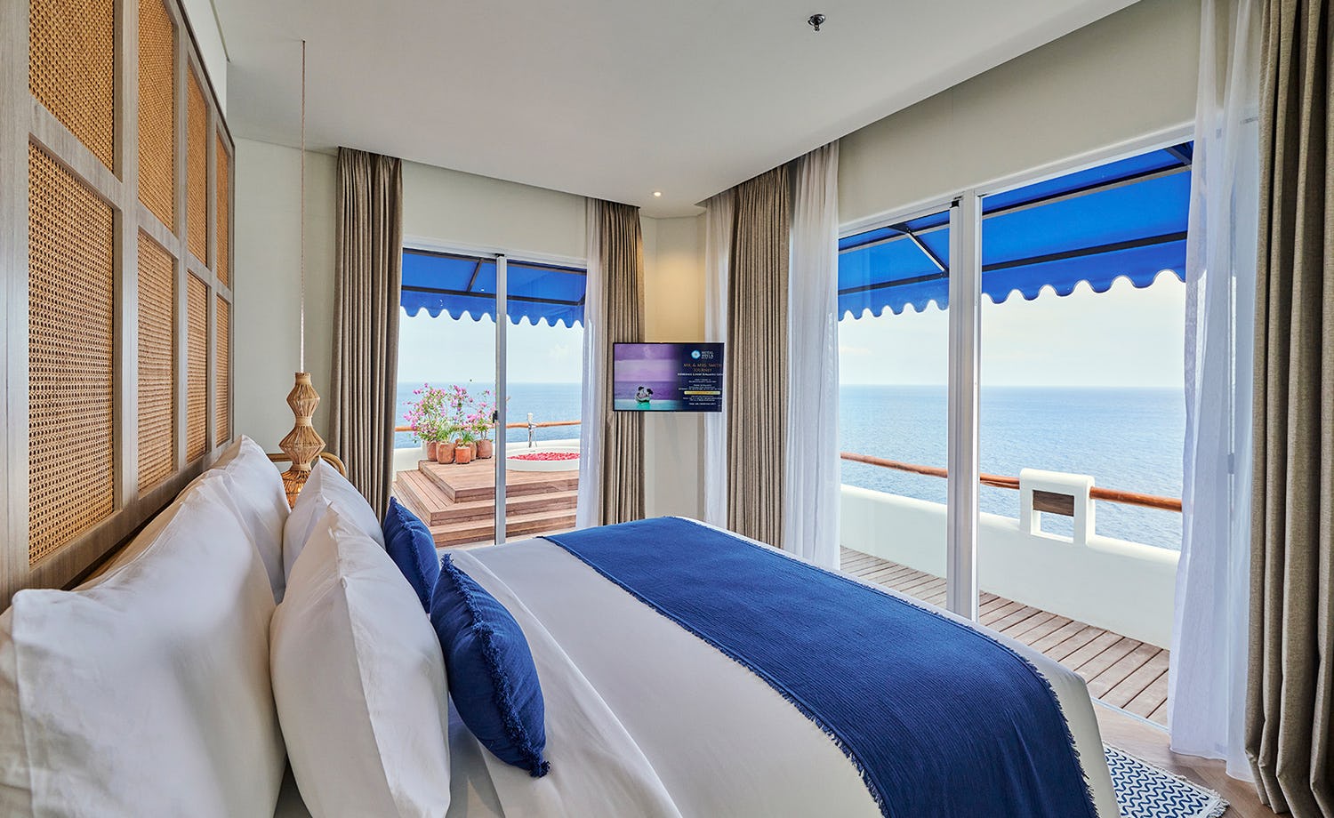 royal-avila-boutique-resort-lombok-ocean-rooftop_13542