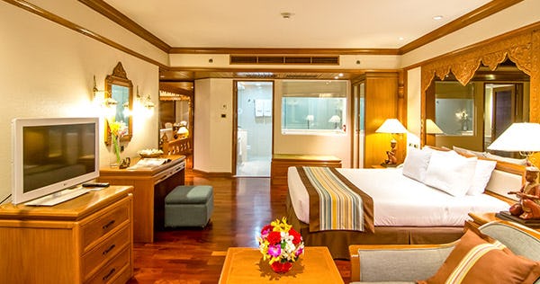 Thai Heritage Theme Suite (2-bedrooms)