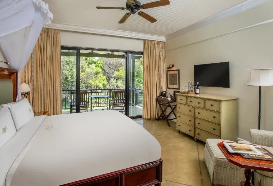 royal-livingstone-victoria-falls-zambia-hotel-by-anantara-premier-garden-balcony-room_12300