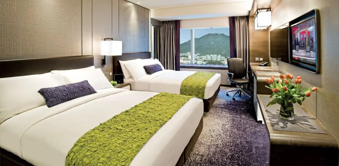 royal-plaza-hotel-hong-kong-plaza-deluxe-family_964