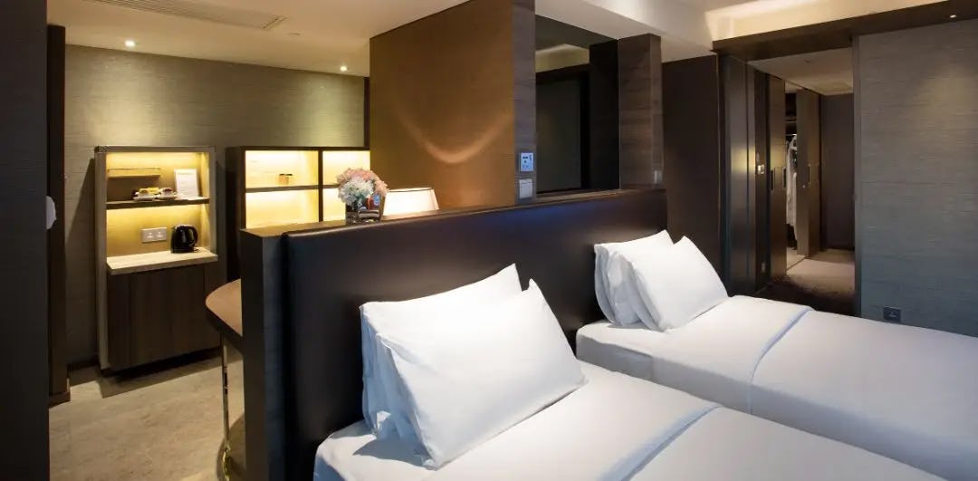 royal-plaza-hotel-hong-kong-plaza-premier-family-plus_964