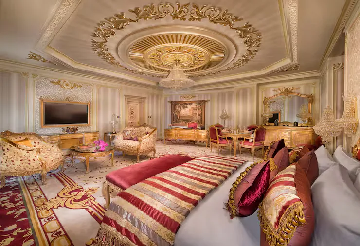 royal-rose-hotel-abu-dhabi-curio-collection-by-hilton-royal-suite_7611