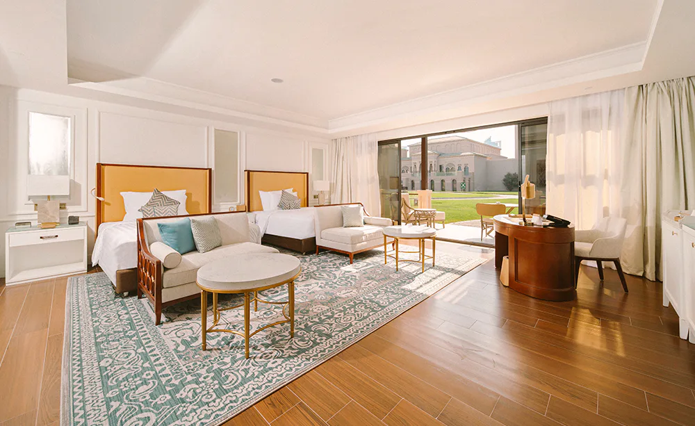 royal-saray-resort-bahrain-royal-mansion-arabian-twin-room_10559