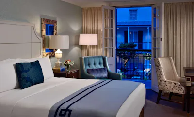 King - Interior Furnished Balcony