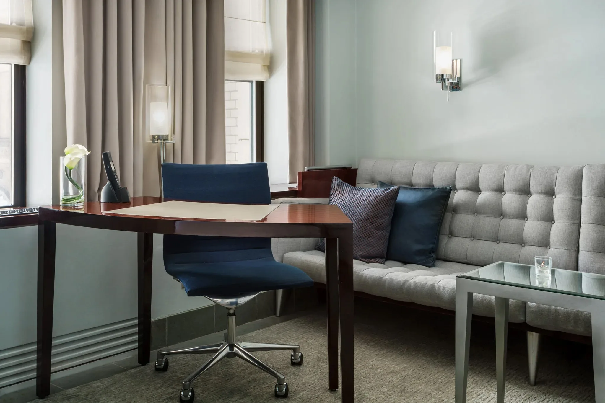 royal-town-new-york-usa-loft-suite-one-king-bed-01_805