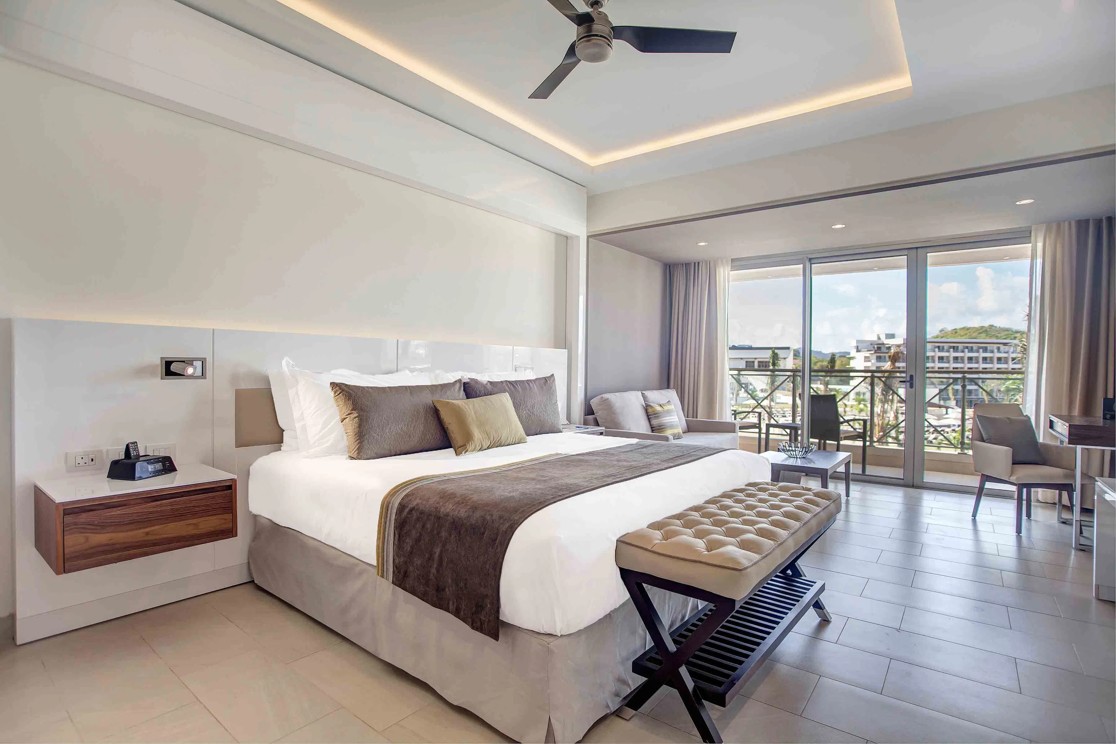 royalton-saint-lucia-an-autograph-collection-all-inclusive-resort-luxury-junior-suite_9267
