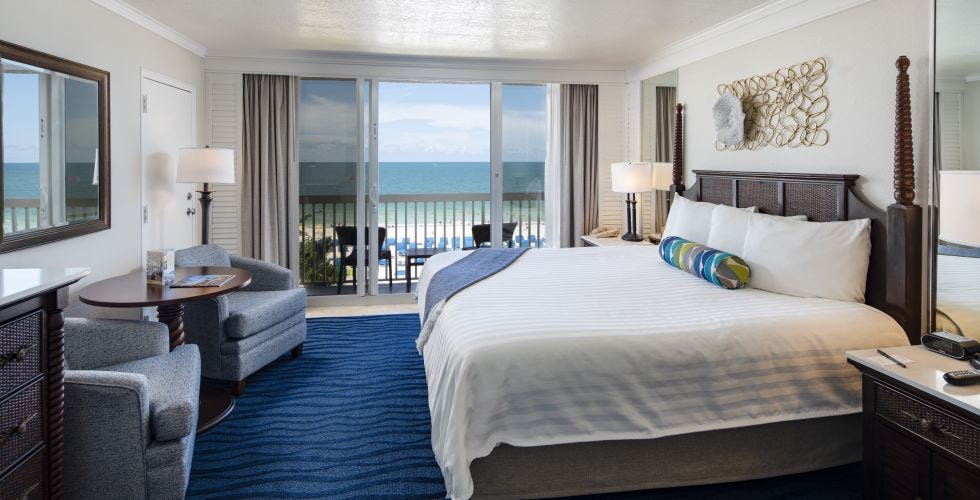 Gulf Front View 1 King Bed