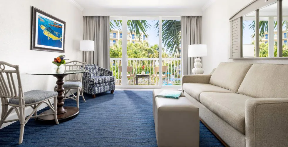 Resort View Villa With Balcony 2 Queen Beds