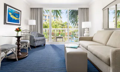 Resort View Villa With Balcony 2 Queen Beds