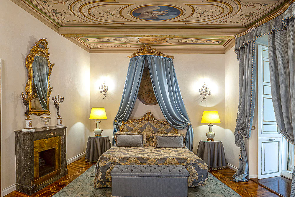 ruspoli-bonaparte-residence-rome-italy-suite-emperor-bonaparte-01_13363