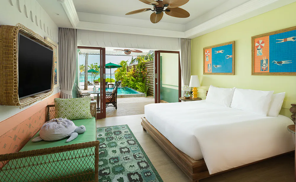 BEACH ROOM WITH POOL