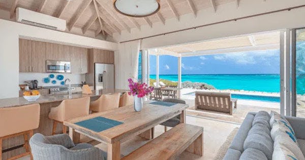 sailrock-resort-south-caicos-2-bedroom-oceanfront-coral-villa-01_11819