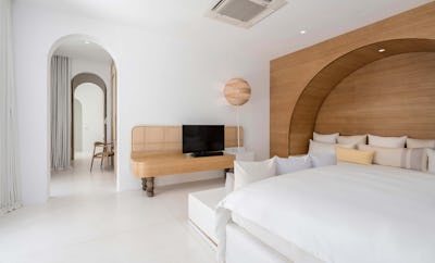 Garden Two Bedroom Family & Friends Grand Villa