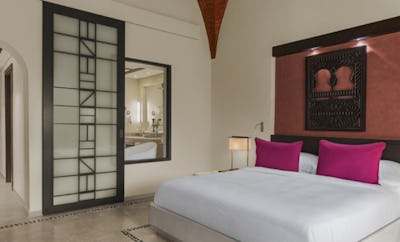 ONE BEDROOM SUITE WITH AQUA PARK ACCESS