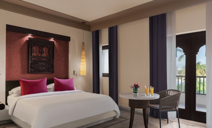 salalah-rotana-resort-oman-spacious-family-ocean-room-with-aqua-park-access_4776