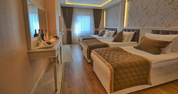 samir-deluxe-hotel-old-city-triple-room_9372