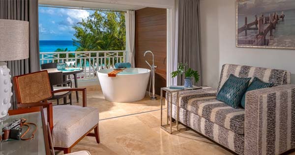 sandals-barbados-beachfront-club-level-suite-with-balcony-tranquility-soaking-tub_6623