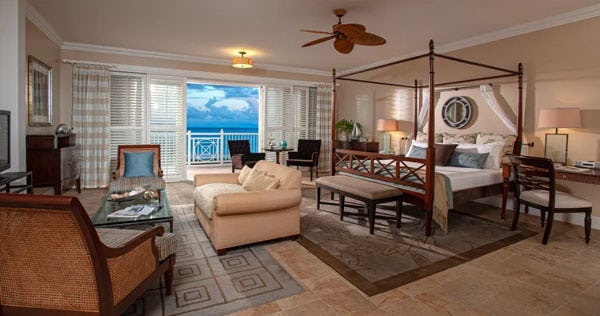 Beachfront Oversized Butler Villa Suite