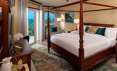 Mediterranean Honeymoon Oceanview Club Level Suite