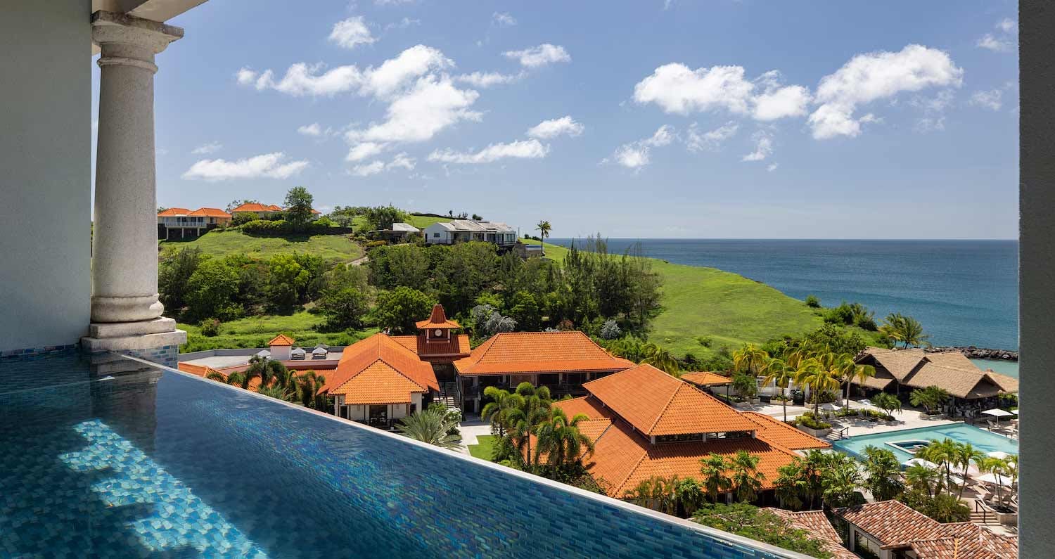 Italian Oceanview 1 Br. SkyPool Butler Suite w/Balcony Tranquility Soaking Tub