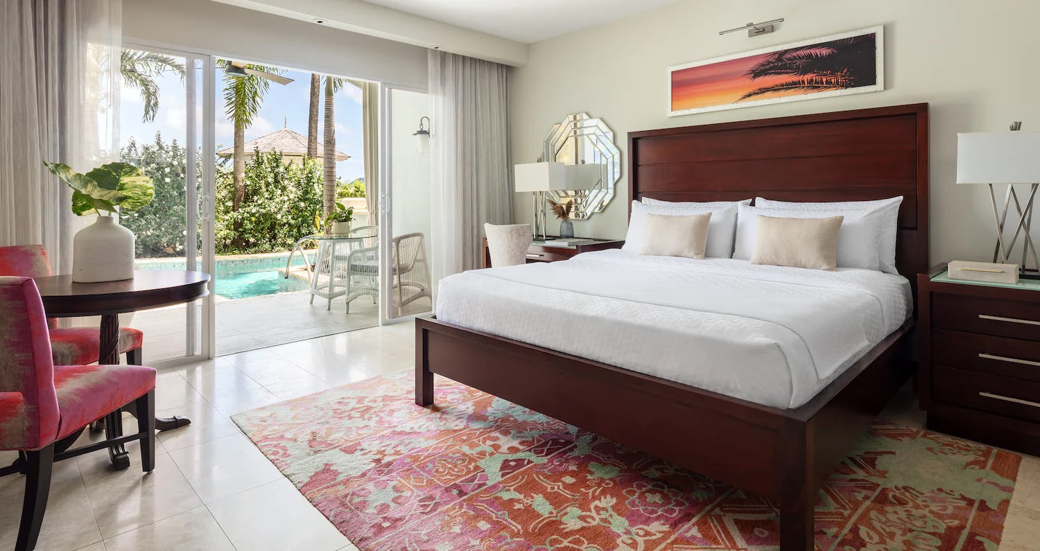 Beachfront Crystal Lagoon Swim-up Butler Room w/ Patio Tranquility Soaking Tub