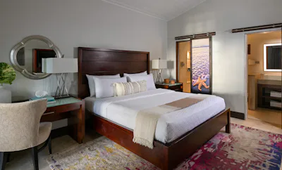 Beachfront Honeymoon Butler Room w/ Private Pool Sanctuary