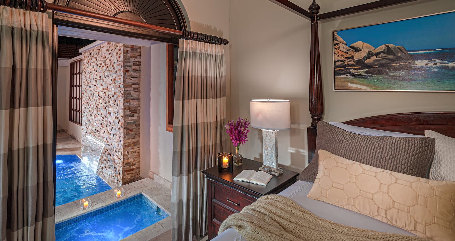 Butler Village Honeymoon Romeo & Juliet One Bedroom Villa Suite with Private Pool Sanctuary