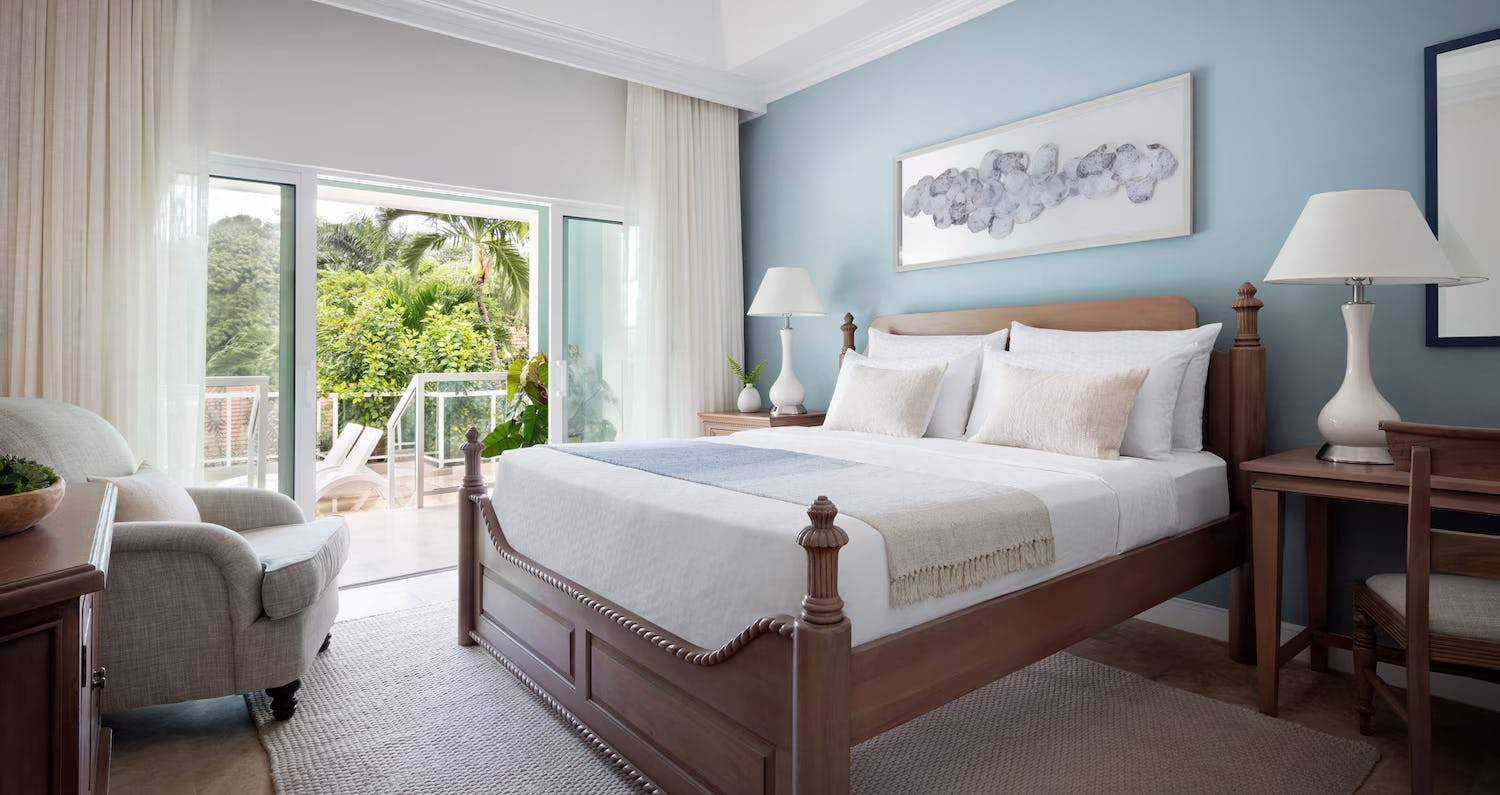 One Bedroom Poolside Butler Villa Estate Suite