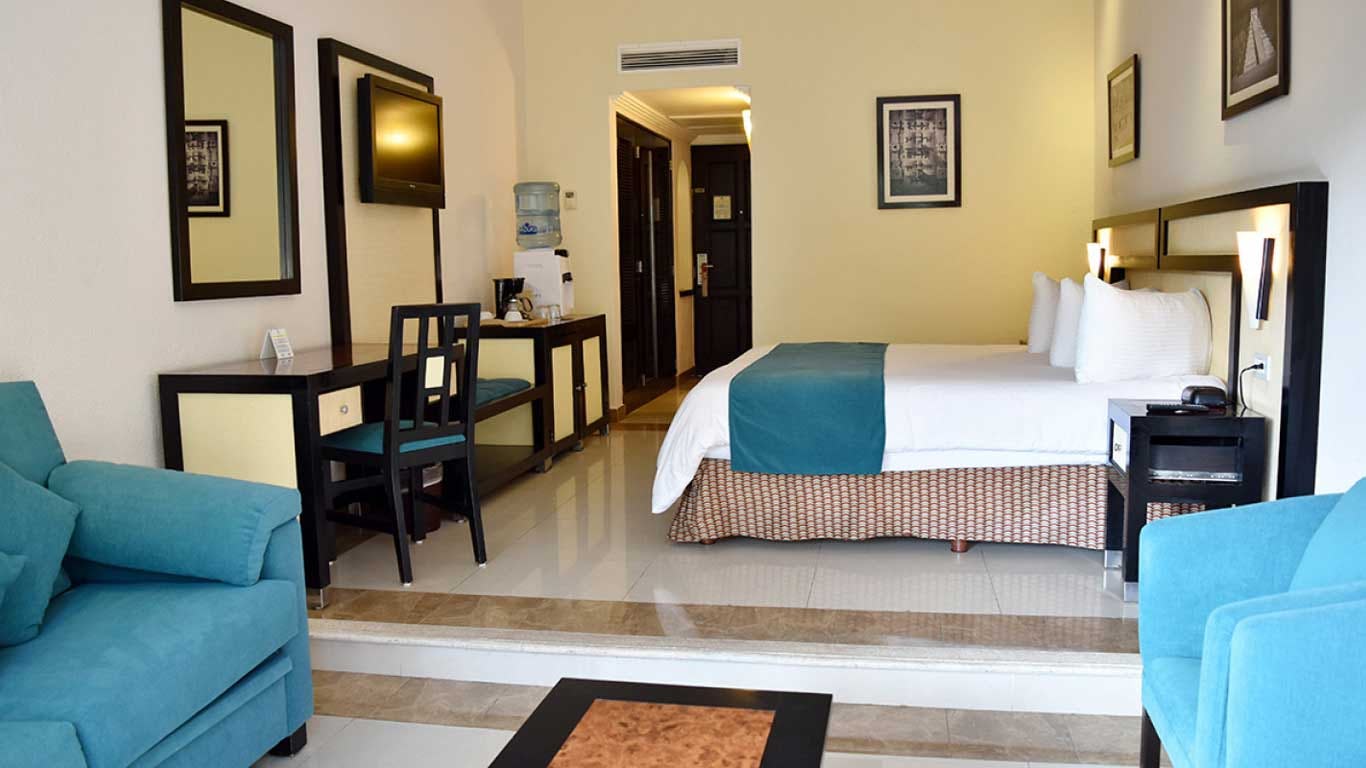 sandos-playacar-beach-resort-mexico-hacienda-junior-suite_7694