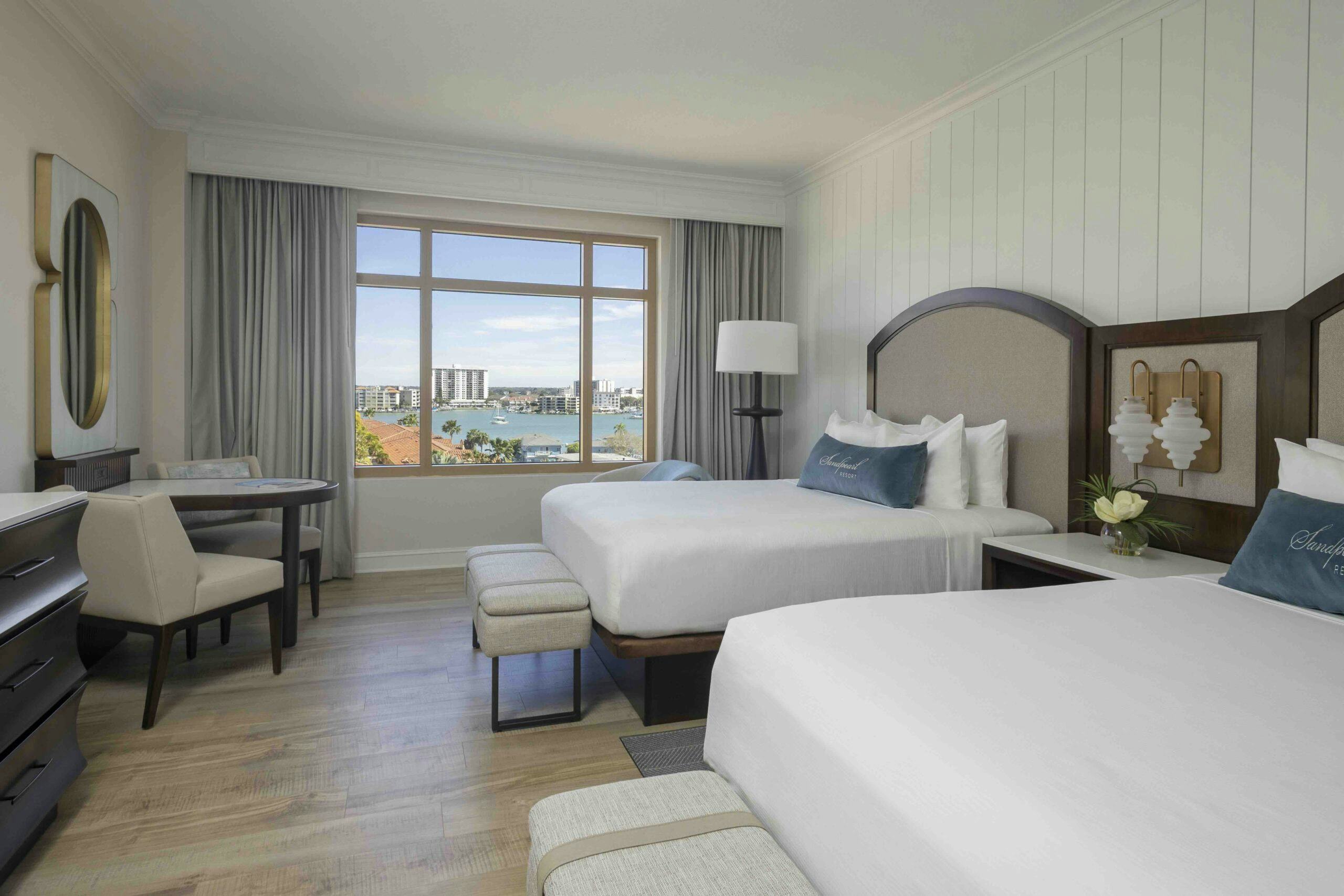 sandpearl-resort-clearwater-two-bedroom-suites-01_6668