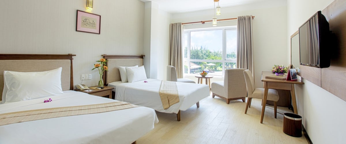 Superior Garden View