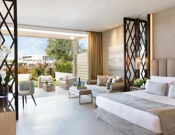 Deluxe Family Suite Private Garden