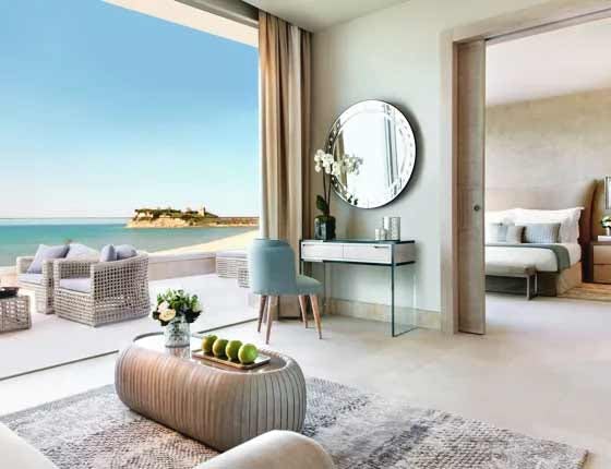 Deluxe One Bedroom Suite Grand Balcony Beach Front