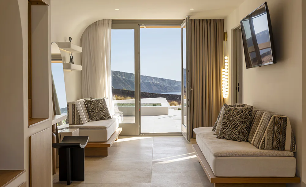 Majestic Sunset & Sea View Suite with Pool & Jacuzzi