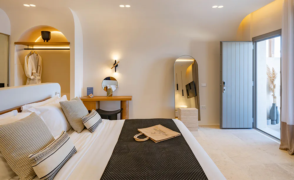 Vivid Sunset & Sea View Junior Suite with Jacuzzi