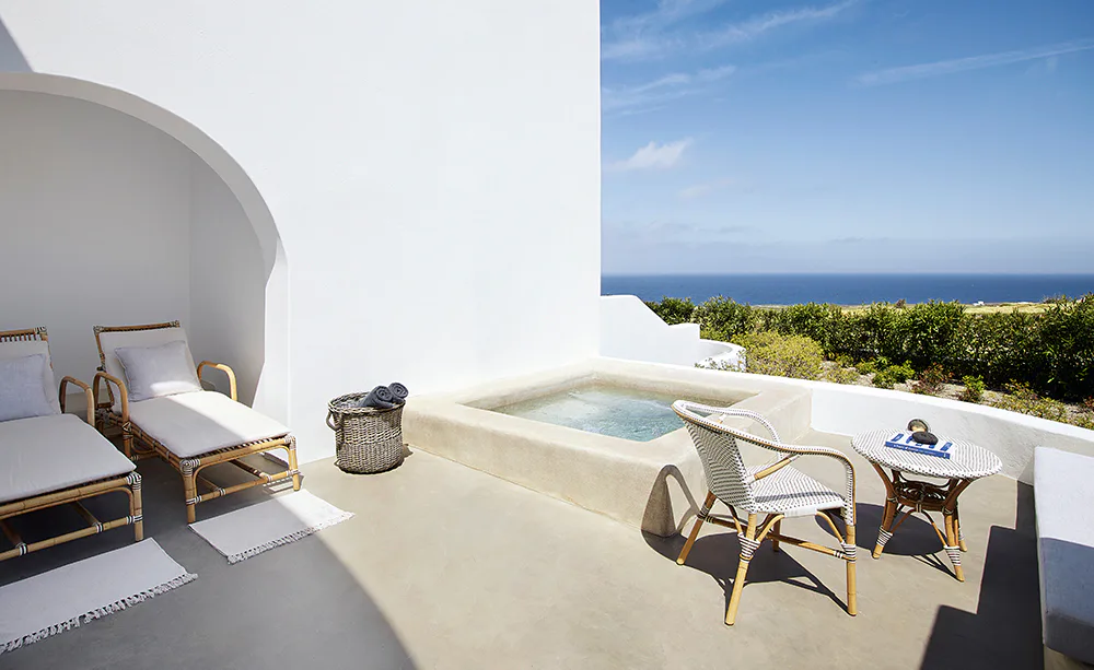 Sea View Suite with Jacuzzi
