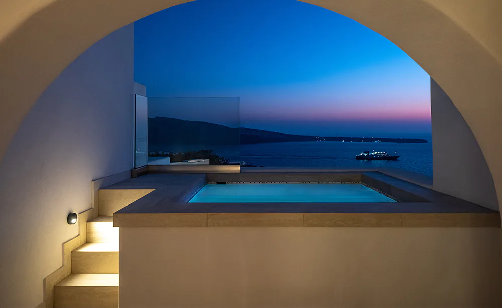 Sunset & Sea View Suite with Jacuzzi