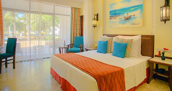 sarova-whitesands-beach-resort-and-spa-mombasa-pool-facing-room-01_1849
