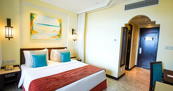 sarova-whitesands-beach-resort-and-spa-mombasa-sea-facing-room-01_1849