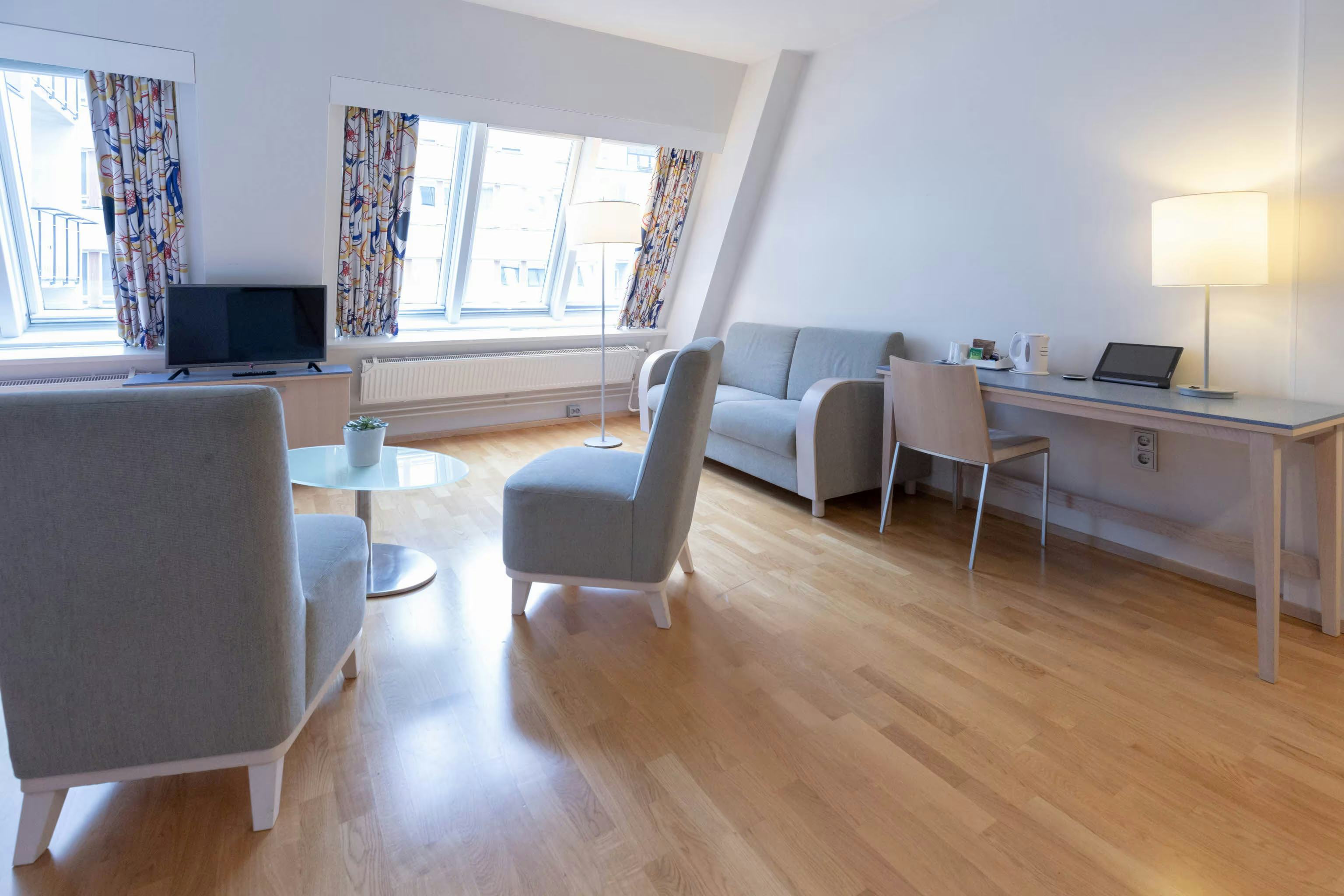 Superior Family Four