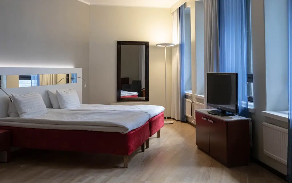 Standard Family Four