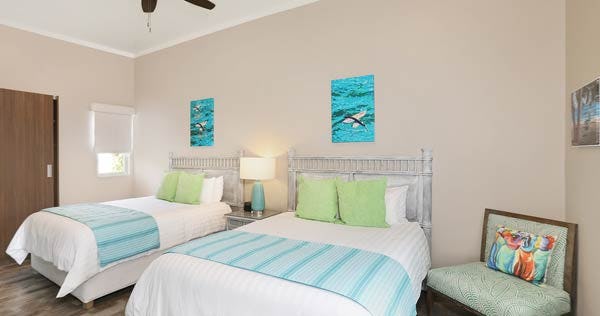 sea-breeze-beach-house-barbados-two-bedroom-suite-01_4882