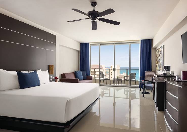 seadust-cancun-family-resort-mexico-standard-suite-king-or-double_2101