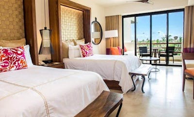 Junior Suite Partial Ocean View