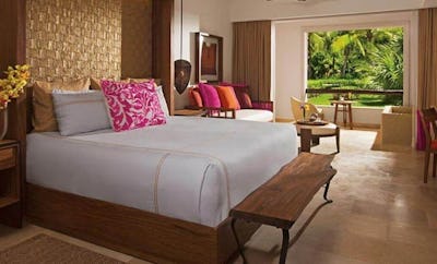 Junior Suite Tropical View