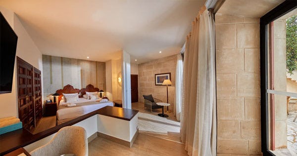 secrets-mallorca-villamil-resort-and-spa-spain-junior-suite-with-terrace_11447